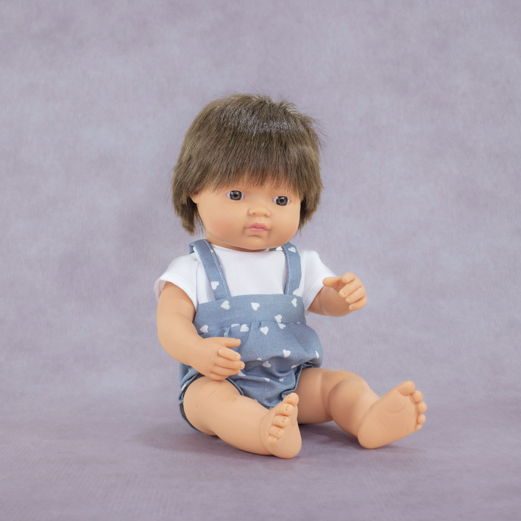pol_pl_Lalka-chlopiec-Europejczyk-38-cm-Brazowe-wlosy-Miniland-My-Friends-Me-878_9.jpg