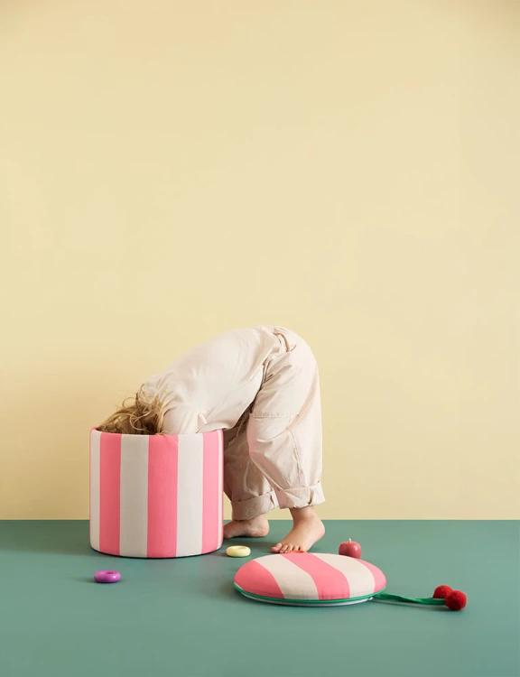 Kid's Concept - pufa cylindryczna ze schowkiem, różowa