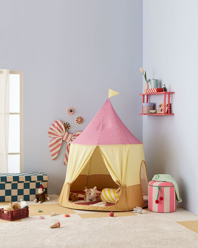 Pufa cylindryczna ze schowkiem różowa Kid's Concept