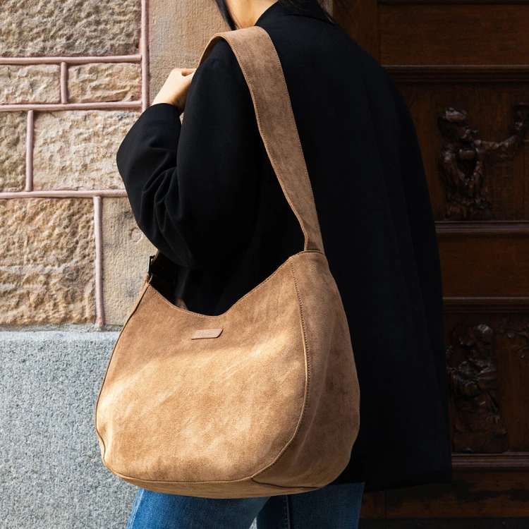 Elodie Details - Torba dla mamy - Moon Bag Caramel Brown