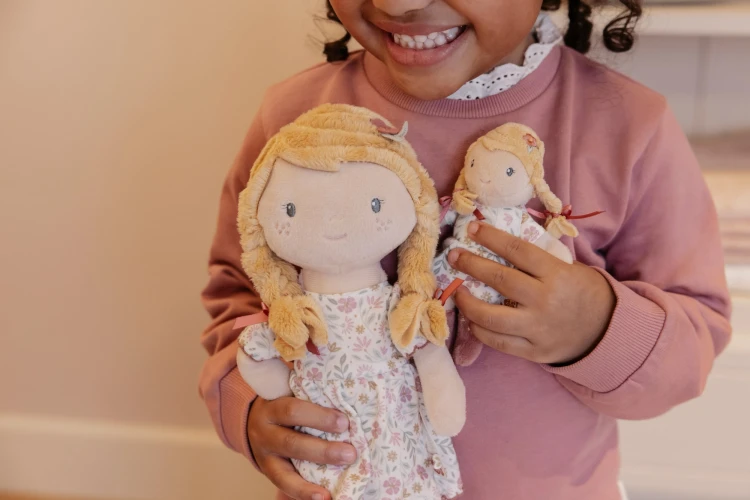 dolls-LD4682-LD4668-2 - Large.jpg