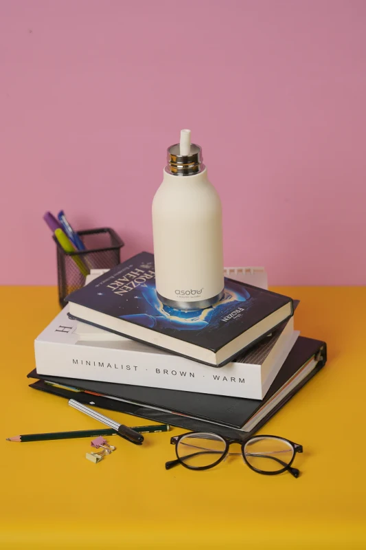 Butelka termiczna ze słomką Bestie Niedźwiedź  Polarny 460 ml Asobu