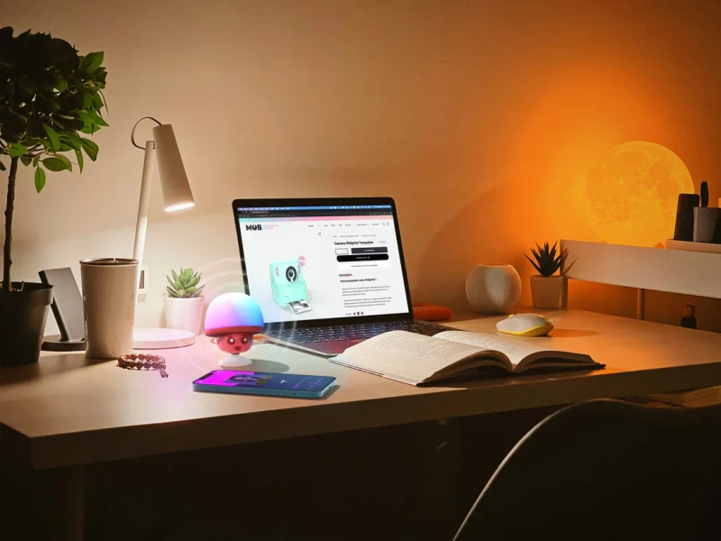 Świecący głośnik bezprzewodowy Mega Mush Czerwony Mobility On Board MOB