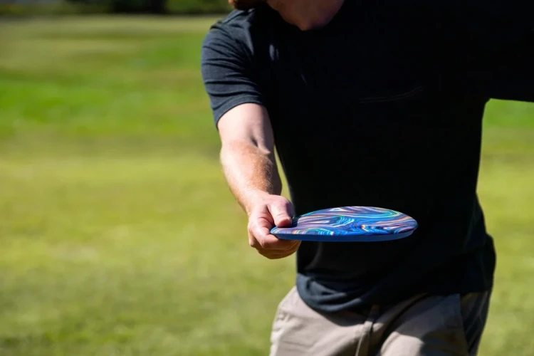 Frisbee-Waboba-Wingman-Pro-Endless-Summer_5B107405D_1200.webp