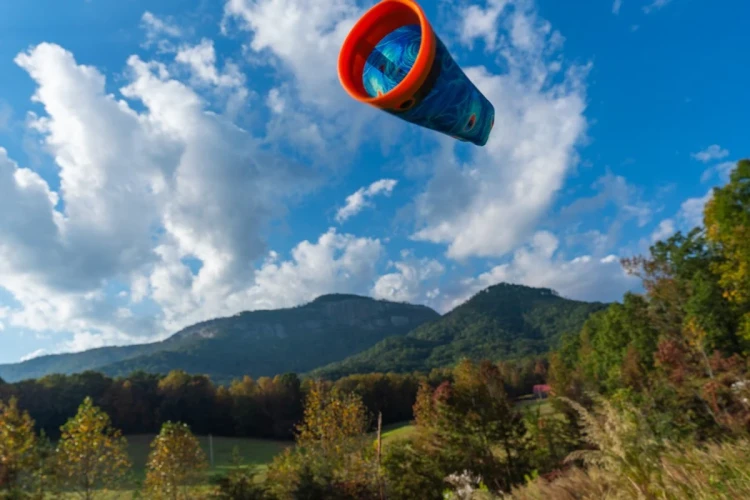 Rzutka-Waboba-Airlyft-Vertical-Waves_5B109825D_1200.webp