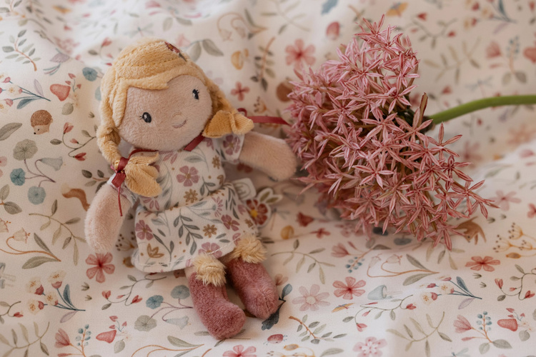 Laleczka Julia 10 cm Little Dutch