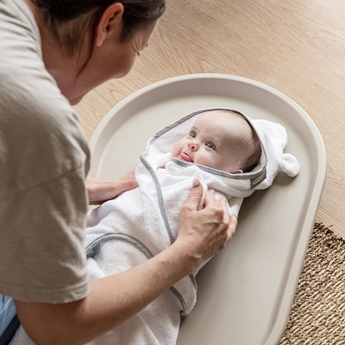 Mata do Przewijania z Pianki Squishy Taupe Shnuggle