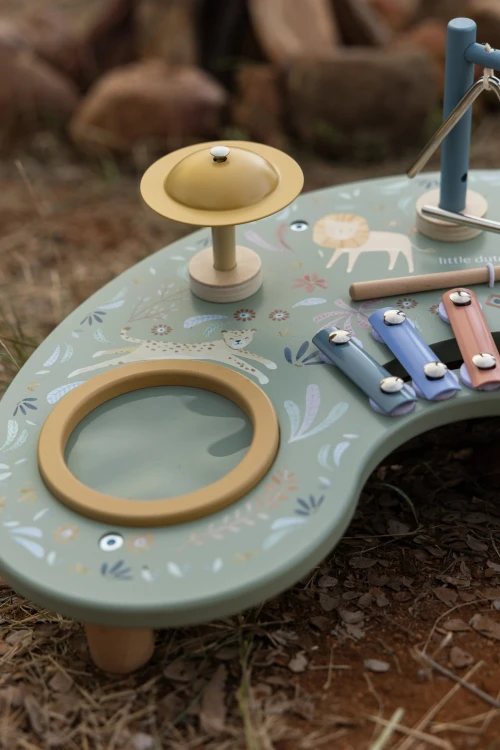 music-table-safari-friends-LD7478-4 - Large1.jpg