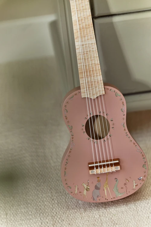 wooden-guitar-pink-safari-friends-LD7471-3 - Large1.jpg