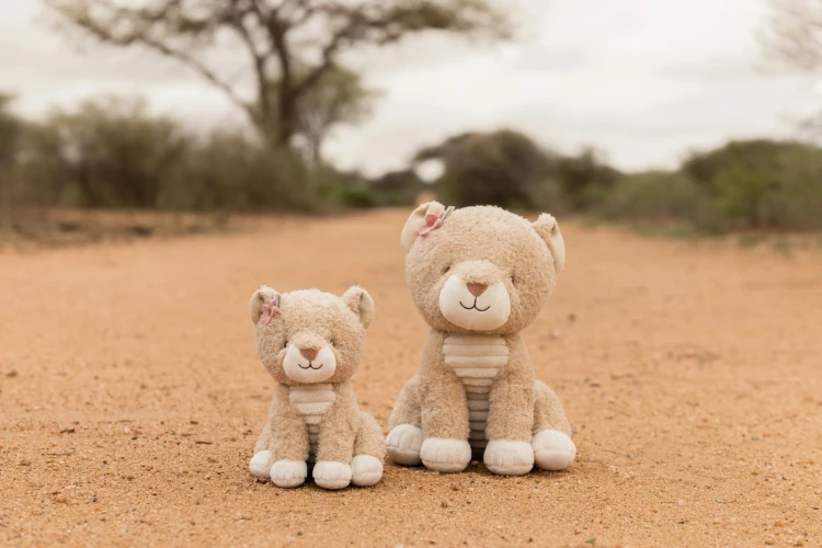 mix-cuddle-lioness-LD8357-LD8358-1 - Large.jpg