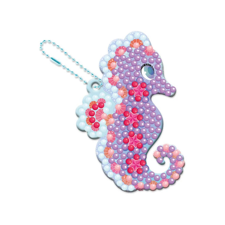 pol_pl_Janod-Zestaw-kreatywny-do-tworzenia-breloczkow-Malowanie-diamentami-Magiczny-ocean-7-11375_6.jpg