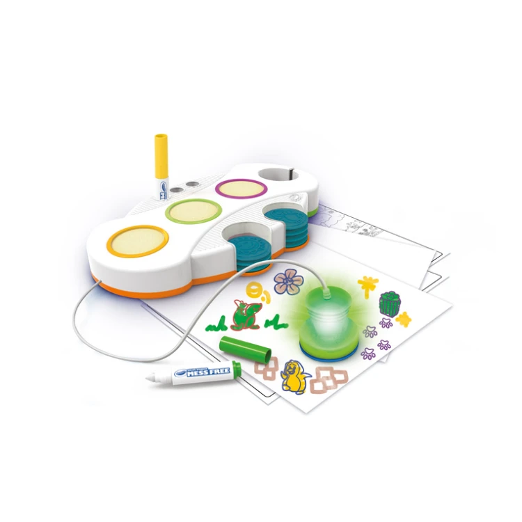 pol_pl_Crayola-Podswietlane-stemple-dla-dzieci-niebrudzace-Color-Wonder-Mess-Free-3-14757_5.jpg