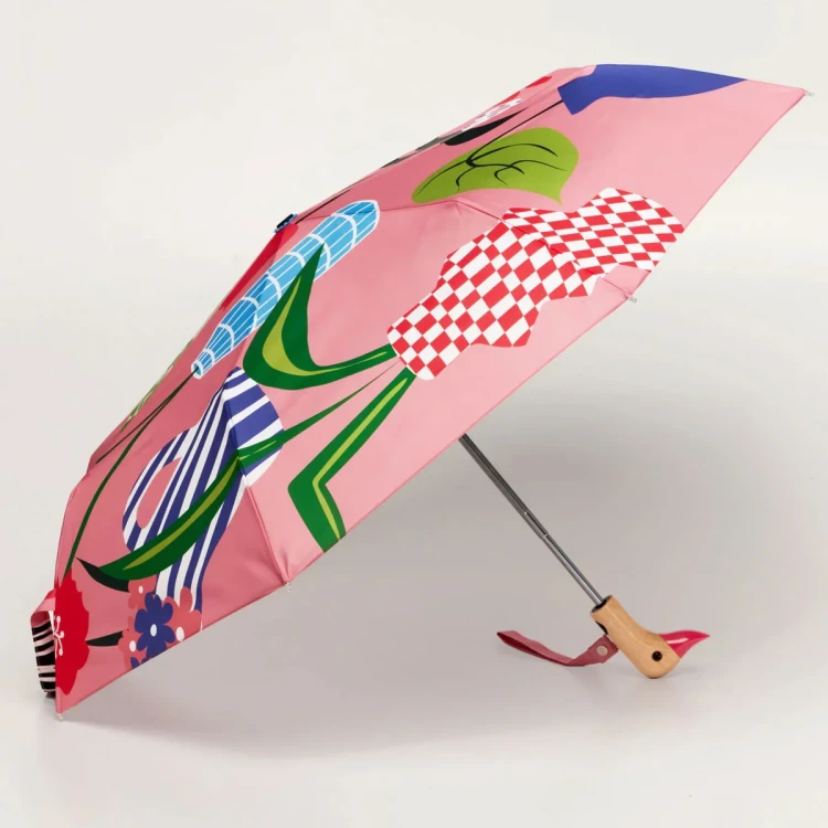 Vase-duck-umbrella.webp