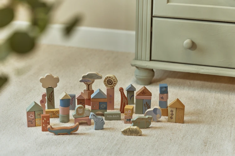 wooden-buiLDing-blocks-green-LD7445-6.jpg