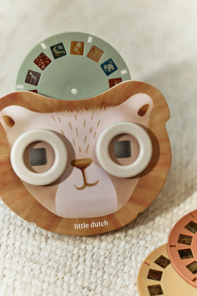 pol_pl_Little-Dutch-Projektor-Lew-Safari-Friends-FSC-6205_16.jpg