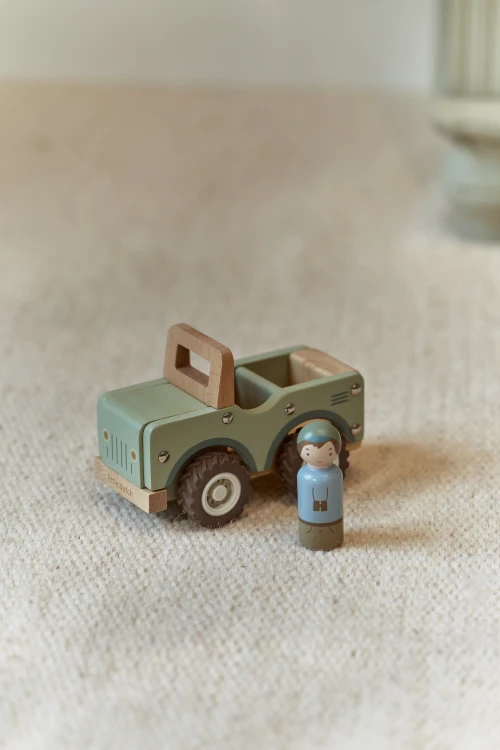 wooden-safari-car-green-LD7484-12.jpg