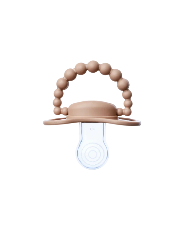 smoczek-pozycjonujacy-milk-hazelnut-luu-kids (2).webp