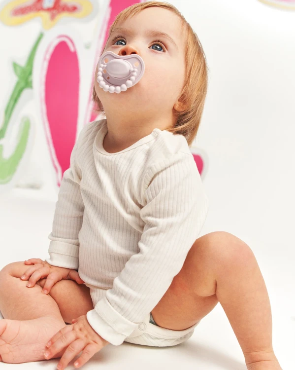 Smoczek pozycjonujący Blueberry Shake LUU Kids