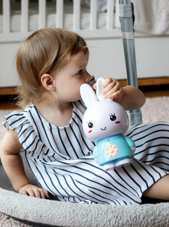 Króliczek Honey Bunny G6 niebieski Alilo