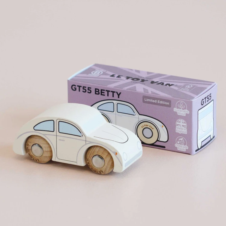 Kolekcjonerski samochodzik GT55 Betty osobowe drewniane auto Le Toy Van