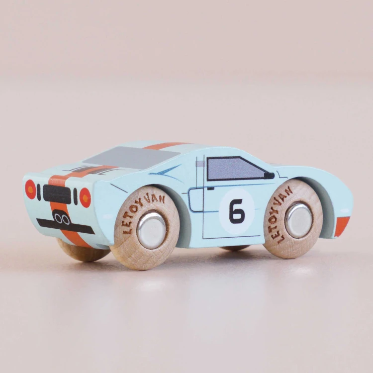 Kolekcjonerski samochodzik GT145 Fred wyścigowe drewniane auto Le Toy Van