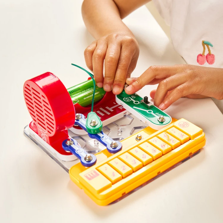 zabawka-edukacyjna-electrofun-keyboard-muzyczny-diy_29807_4.jpg