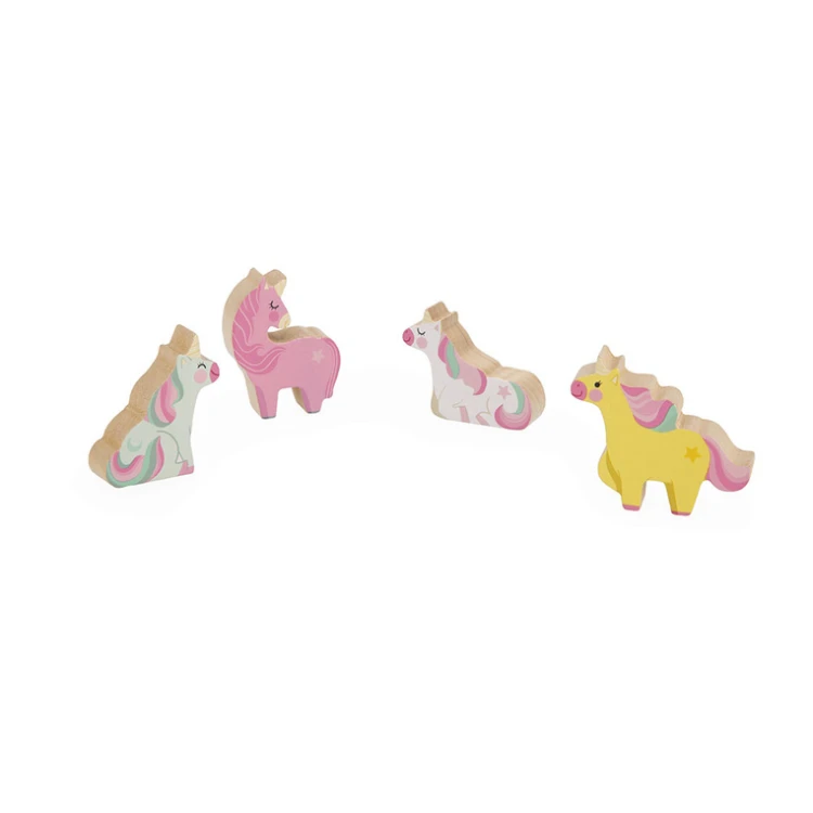 pol_pl_Janod-Drewaniany-domek-jednorozcow-z-5-akcesoriami-Jednorozce-18m-13437_15.jpg