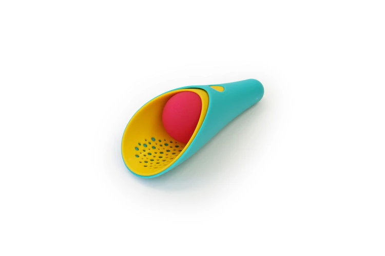 170365-QUUT-Zestaw-2-lopatek-wielofunkcyjnych-z-pileczka-Cuppi-Lagoon-Green-Yellow-Cherry-red-ball-opakowanie-zbiorcze-9-szt-006.jpg