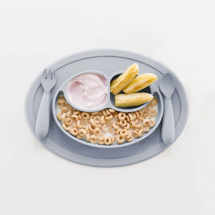 pol_pl_EZPZ-Komplet-naczyn-silikonowych-Mini-Feeding-Set-pastelowa-szarosc-7850_10.jpg