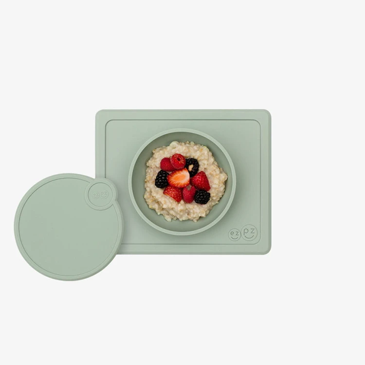 818156023237-EULLS001-EZPZ-Silikonowa-pokrywka-do-miseczki-Mini-Bowl-pastelowa-zielen (7).jpg