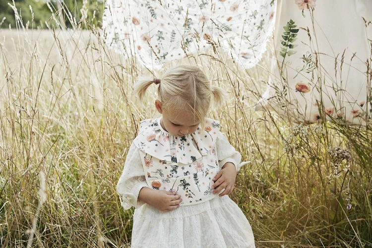 pol_pl_Elodie-Details-Sliniaczek-Meadow-Blossom-9403_2.jpg