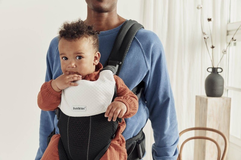 BABYBJORN - nosidełko Harmony 3D Mesh, Czarny