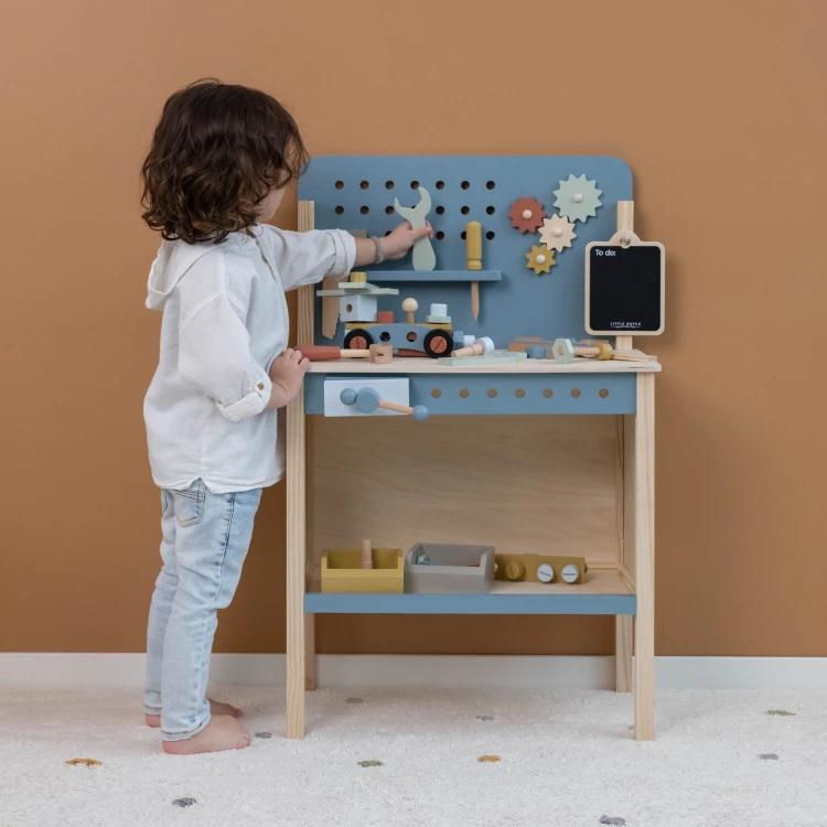 LD7079 - workbench (10).jpg