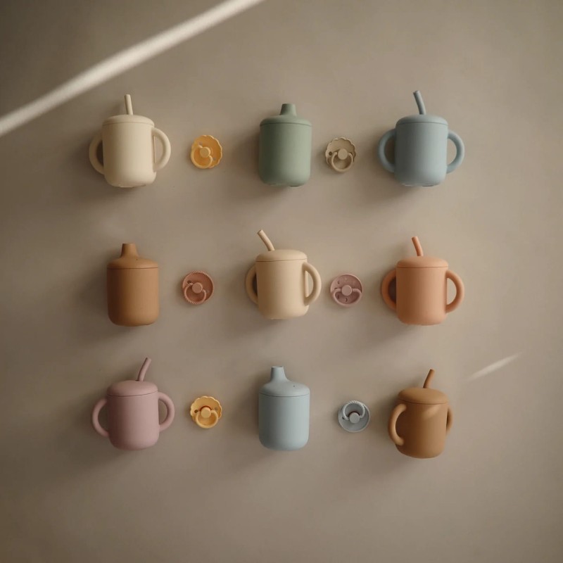 Kubek niekapek silikonowy Sippy Cup Blush Mushie