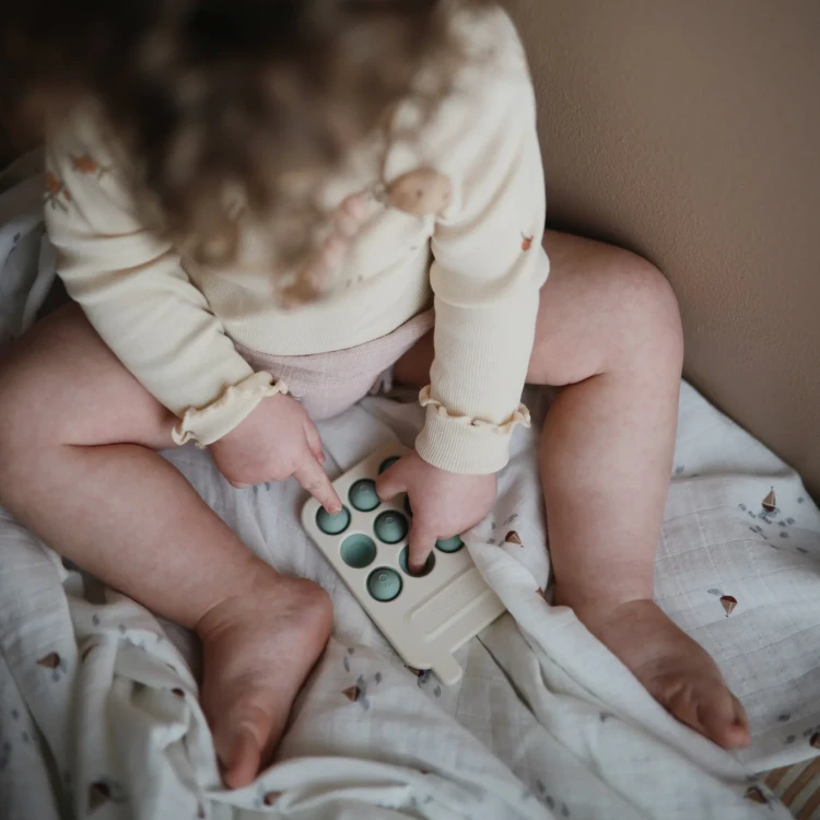 olivia-7_bac40d3c-6d7b-4d1e-ad81-e0ef9fe7c4dd_1368x_wynik.png