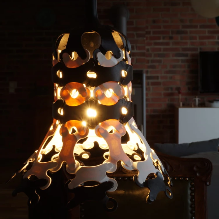Binabo_bw_lamp_web.jpg