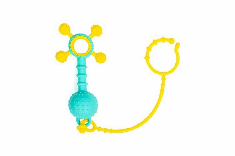 Gumlii with Tether.jpg