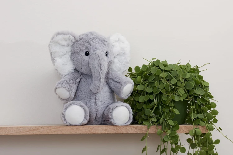 cloud-b-elliot-elephant-on-the-go-szumiacy-slonik-z-pozytywka_23007_8.jpg