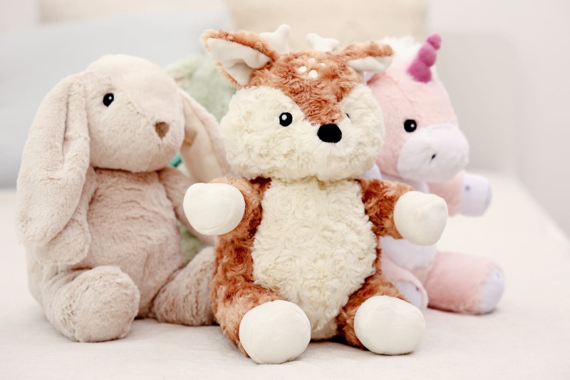 Szumiąca Sarenka z czujnikiem ruchu i pozytywką Finley Fawn Cloud B
