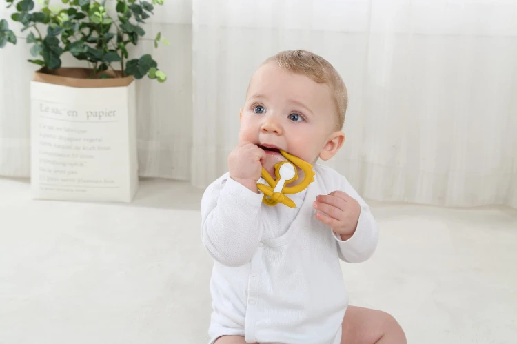 8081-3 Hugging Monkey teether toy Yellow 2.jpg