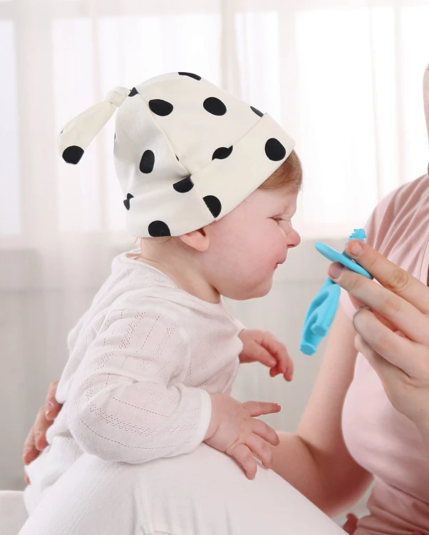 8051 Dancing Elephant teether toy blue 3.jpg