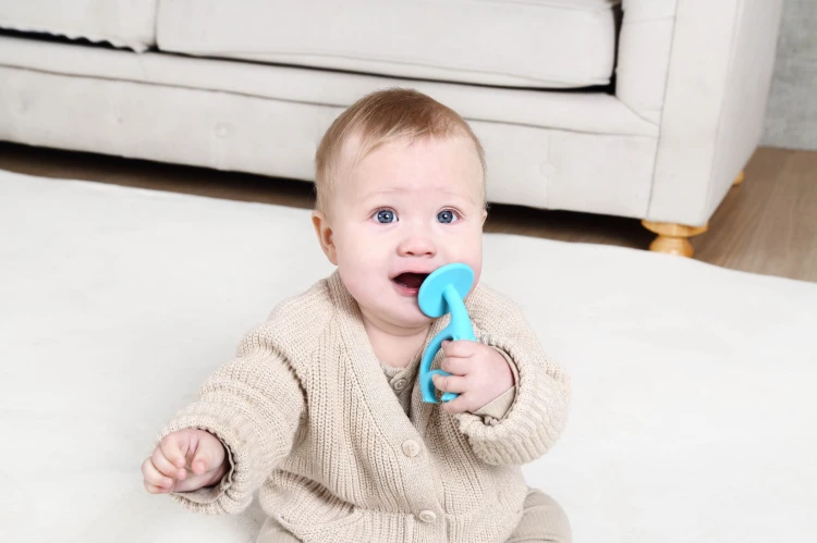 8051 Dancing Elephant teether toy blue 5.jpg