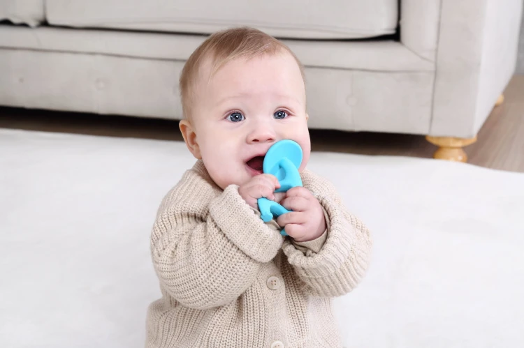 8051 Dancing Elephant teether toy blue 7.jpg