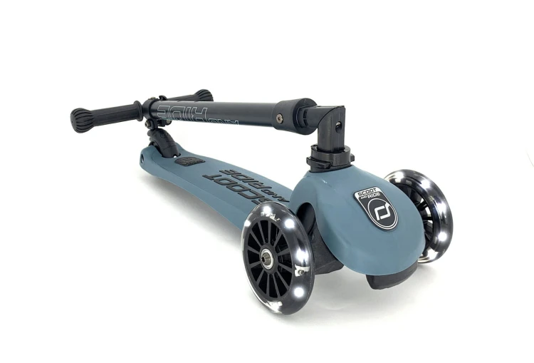 96347-SCOOTANDRIDE-Highwaykick-3-LED-Hulajnoga-składana ze-świecącymi-kółkami-3-Steel-9a.jpg