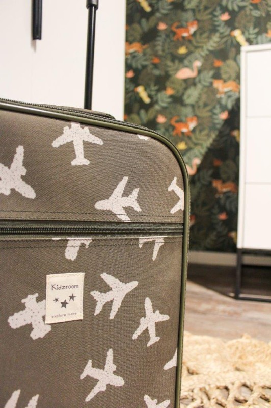 Walizka dziecięca Airplane khaki KIDZROOM