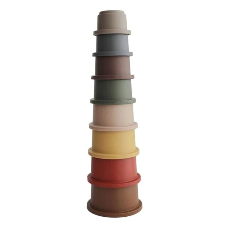 mushie-wieza-z-kubeczkow-stacking-tower-retro.jpg