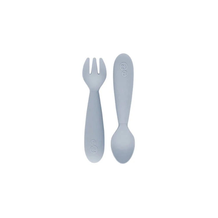 pol_pl_EZPZ-Komplet-silikonowych-sztuccow-Mini-Utensils-pastelowa-szarosc-6232_8.jpg