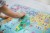 pol_pl_Mudpuppy-Puzzle-Mapa-Swiata-z-elementami-w-ksztalcie-budynkow-i-zwierzat-5-5820_7.jpg