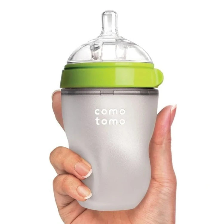 comotomo-antykolkowa-butelka-silikonowa-mom-s-breast-150-ml-green-newborn (2).jpg