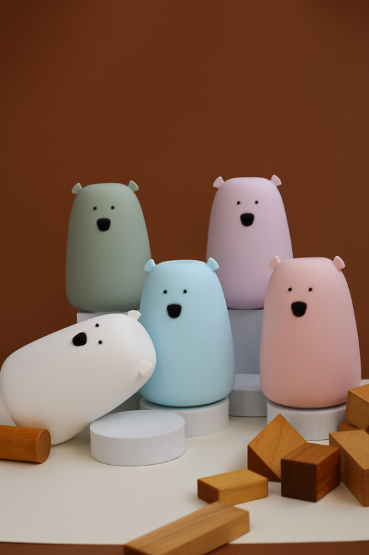 Miś Duży Lampka Silikonowa Kolor Szałwiowy Rabbit & Friends